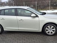Gebraucht Volvo V60 115 PS (84 kW) 2012 Grau Kombi