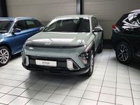 Gebraucht Hyundai Kona Select 139 PS (102 kW) 2025 Gruen SUV
