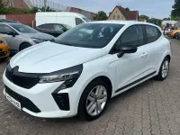 Gebraucht Renault Clio V Evolution 67 PS (49 kW) 2024 Arktisweiß Limousine
