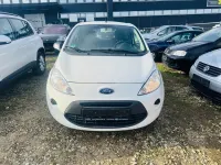 Gebraucht Ford Ka Ambiente 69 PS (50 kW) 2016 Weiß Kleinwagen