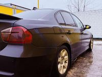 Gebraucht BMW 320 163 PS (119 kW) 2007 Limousine
