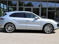 Gebraucht Porsche Cayenne Turbo 549 PS (403 kW) 2020 Silber SUV