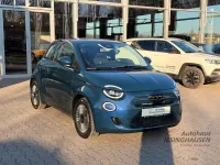 Neu Fiat 500 65 PS (47 kW) 2026 Gruen Kleinwagen