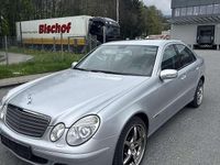 Usado Mercedes E200 Classic 163 CV (119 kW) 2005 Berlina