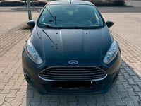 Gebraucht Ford Fiesta 75 PS (55 kW) 2014 Schwarz Kleinwagen