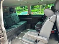 Second-hand VW T5 179 CP (131 kW) 2014 Negru Van