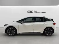 Używany Cupra Born e-Boost 169 kW (231 KM) 2025 Biały Hatchback