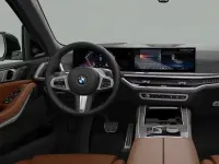 Neu BMW X7 M Sport 352 PS (258 kW) 2026 Grün SUV
