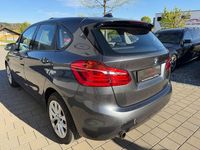 Gebraucht BMW 218 Basis 136 PS (100 kW) 2015 Grau Kombi