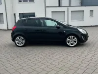 Gebraucht Opel Corsa Edition 101 PS (74 kW) 2013 Schwarz Kleinwagen