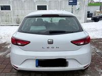 Gebraucht Seat Leon Style 122 PS (89 kW) 2013 Weiß Limousine