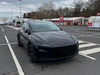 Neu Tesla Model Y 188 kW (256 PS) 2026 Schwarz SUV