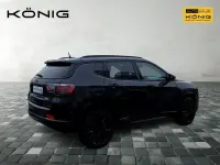 Usado Jeep Compass Altitude 131 HP (96 kW) 2023 Preto SUV