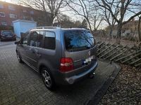Gebraucht VW Touran 140 PS (102 kW) 2007 Andere farben Van / Kleinbus