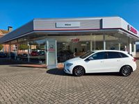 Gebraucht Mercedes B180 136 PS (100 kW) 2020 Weiß Kleinwagen