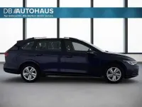 Gebraucht VW Golf VIII Life 110 PS (80 kW) 2023 Blau Kombi