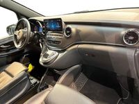 Gebraucht Mercedes V300 237 PS (174 kW) 2023 Sodalithblau met. Van / Kleinbus