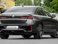 Gebraucht BMW 740 Executive 299 PS (219 kW) 2025 Grau Limousine