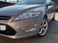 Gebraucht Ford Mondeo 200 PS (147 kW) 2011 Silber Kombi