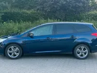 Gebraucht Ford Focus 116 PS (85 kW) 2013 Blau Kombi