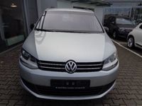 Gebraucht VW Sharan Match 140 PS (102 kW) 2013 Silber metallic Van / Kleinbus