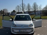 Gebraucht VW up! 75 PS (55 kW) 2016 Weiß Kleinwagen