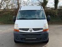 Gebraucht Renault Master 120 PS (88 kW) 2009 Weiß Limousine