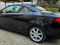 Gebraucht Ford Focus Cabriolet Titanium 145 PS (106 kW) 2010 Schwarz Cabrio