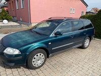Gebraucht VW Passat Basis 116 PS (85 kW) 2002 Grün Kombi