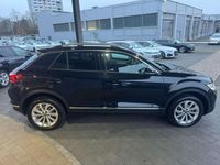 Gebraucht VW T-Roc Style 150 PS (110 kW) 2024 Schwarz SUV