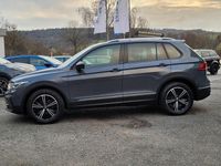 Gebraucht VW Tiguan Active 150 PS (110 kW) 2021 Grau SUV