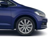 Gebraucht VW Touran Highline 150 PS (110 kW) 2024 Atlantik blue metallic Van / Kleinbus