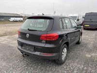 Gebraucht VW Tiguan Trendline 110 PS (80 kW) 2012 Schwarz SUV