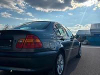 Gebraucht BMW 318 143 PS (105 kW) 2002 Grau Limousine