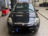 Gebraucht Fiat Punto 69 PS (50 kW) 2013 Schwarz Kleinwagen