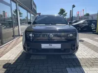 Neu Renault 4 E-Tech Iconic 11 kW (15 PS) 2025 Arktisweiss + black pearlschwarz metallic (weiß) SUV