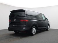 Gebraucht VW Multivan Life 150 PS (110 kW) 2025 Deep black perleffekt Van