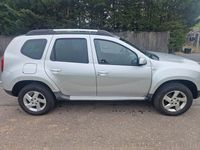 Używany Dacia Duster Prestige 105 KM (77 kW) 2012 Srebrny SUV