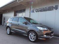 Gebraucht Ford Kuga Individual 179 PS (131 kW) 2015 Grau SUV