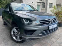 Gebraucht VW Touareg Terrain Tech 262 PS (192 kW) 2017 Grau SUV