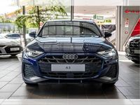 Gebraucht Audi A3 Ambiente 150 PS (110 kW) 2025 Blau (2d navarrablau metallic) Limousine