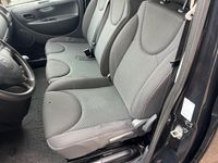 Second-hand Citroën Jumpy 163 CP (119 kW) 2015 Negru Monovolum