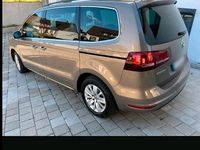 Gebraucht VW Sharan 150 PS (110 kW) 2017 Braun Van / Kleinbus