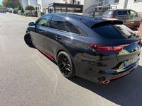 Gebraucht Kia ProCeed GT 204 PS (150 kW) 2023 Schwarz Limousine
