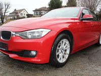 Gebraucht BMW 320 Comfort Edition 184 PS (135 kW) 2012 Rot Limousine