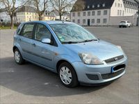 Gebraucht Ford Fiesta 69 PS (50 kW) 2007 Blau Kleinwagen