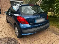 Gebraucht Peugeot 207 95 PS (69 kW) 2007 Blau Kleinwagen