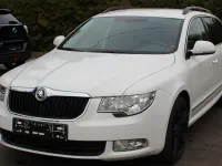 Używany Skoda Superb 170 KM (125 kW) 2012 Biały Kombi