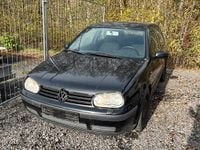 Gebraucht VW Golf IV 101 PS (74 kW) 2000 Schwarz Kleinwagen