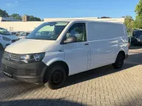 Gebraucht VW Transporter 150 PS (110 kW) 2018 Candyweiß Van